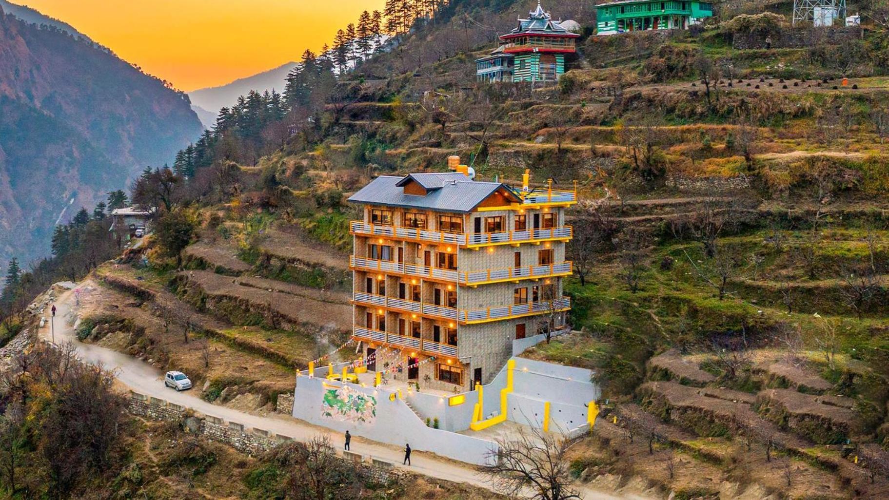 The Hosteller Tirthan Valley Gushaini Luaran gambar